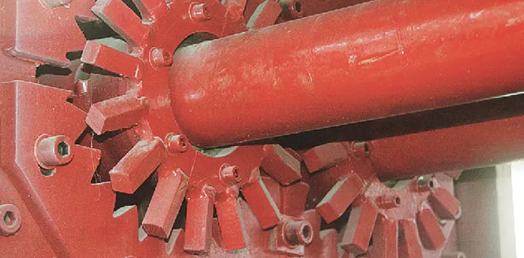 Machine à fabriquer des briques - Extrudeuse sous vide à deux étages de taille moyenne pour briques et tuiles en argile 6