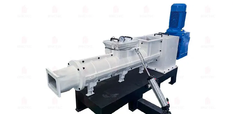 Extrudeuse expérimentale pour l'essai des performances des produits en argile 1