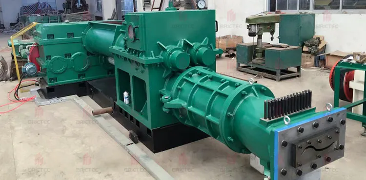 Machinerie de fabrication de briques Extrudeuse compacte pour la production de briques à feu d'argile avec un petit investissement 1